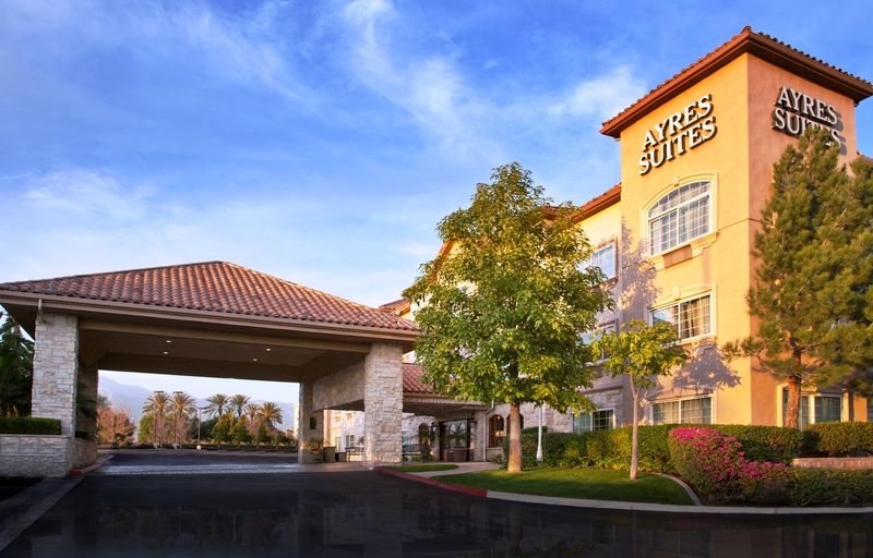 Best Western Ontario Mills Mall Exterior photo